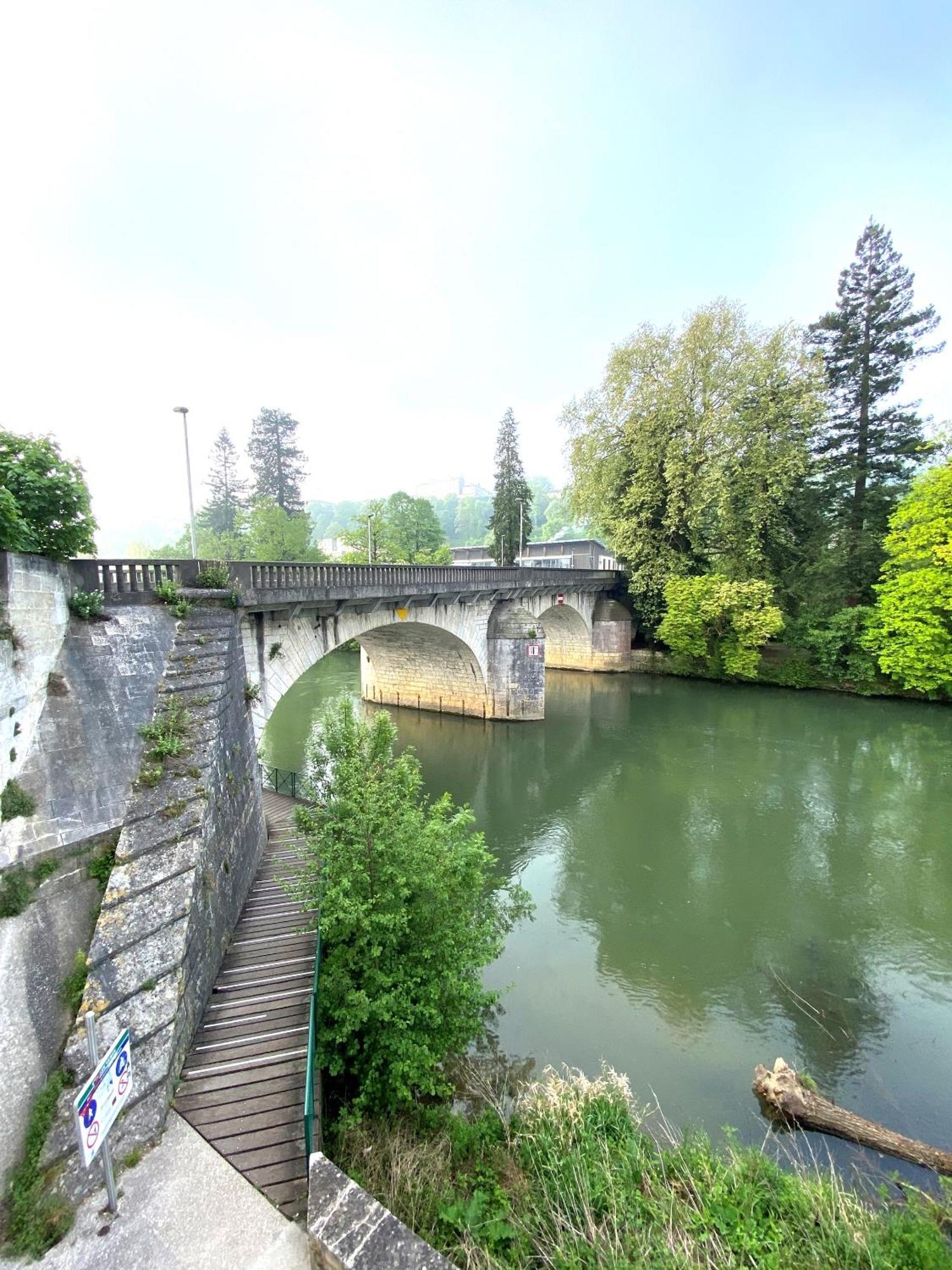 Confortable T2 Sur Les Rives De La Charente Angoulême Buitenkant foto